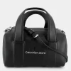 12378-0GQSCULPTED SQUARE BARREL BAG MONOBLACK- BORSE^CALVIN KLEIN JEANS New